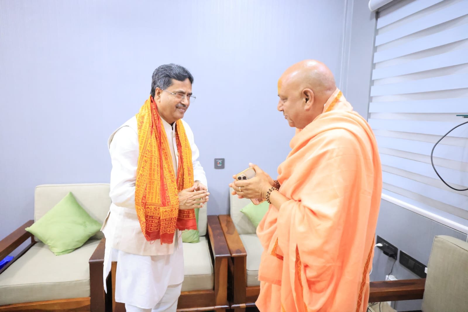Mahamandaleshwar Swami Yatindranand Giri Maharaj with Chief Minister of Tripura Manik Shah 